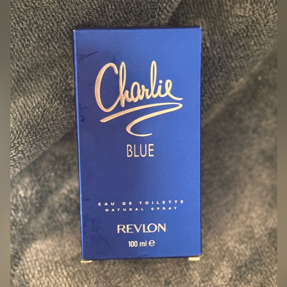 CHARLIE BY REVLON